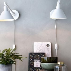 Ellos Oxford Seinävalaisin Pieni Valkoinen