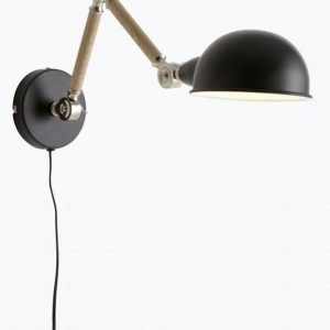 Ellos Taylor Seinävalaisin