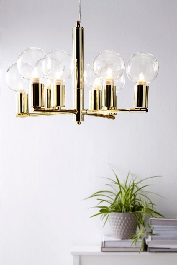 Ellos Victoria Kattovalaisin Messinkiä