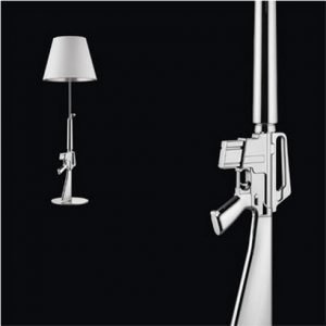 Flos Gun Lounge Lattiavalaisin Kromi