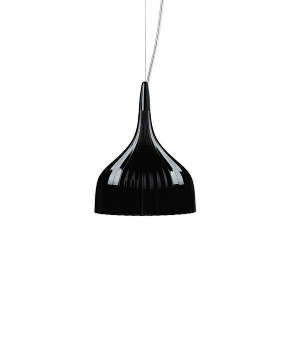 Kartell E' Riippuvalaisin Musta