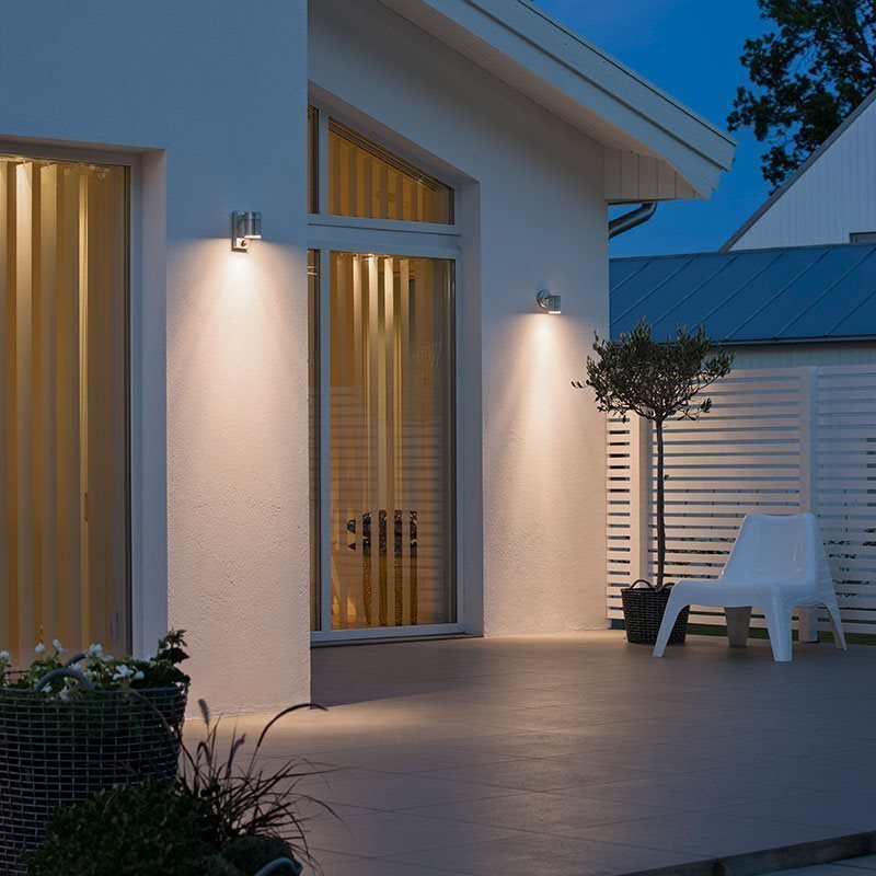 Konstsmide Modena 7541 Seinävalaisin Metallinen