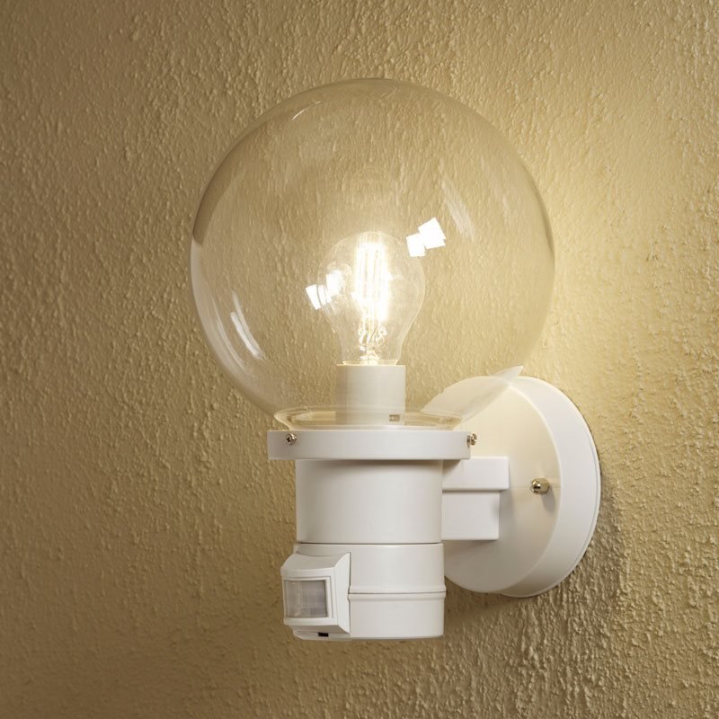 Konstsmide Nemi Seinävalaisin Valkoinen