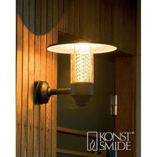 Konstsmide Nova ulkoseinävalaisin (musta) 406-750