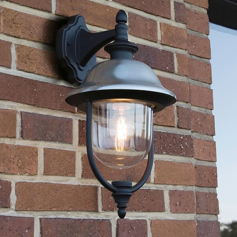 Konstsmide Parma 7240 Seinävalaisin Musta