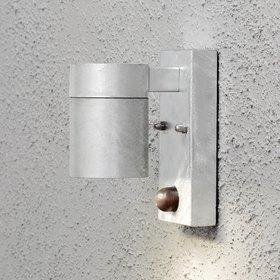 Konstsmide Ulkoseinävalaisin Modena 7541-030 65x110x140 mm alas liiketunnistimella sinkitty teräs