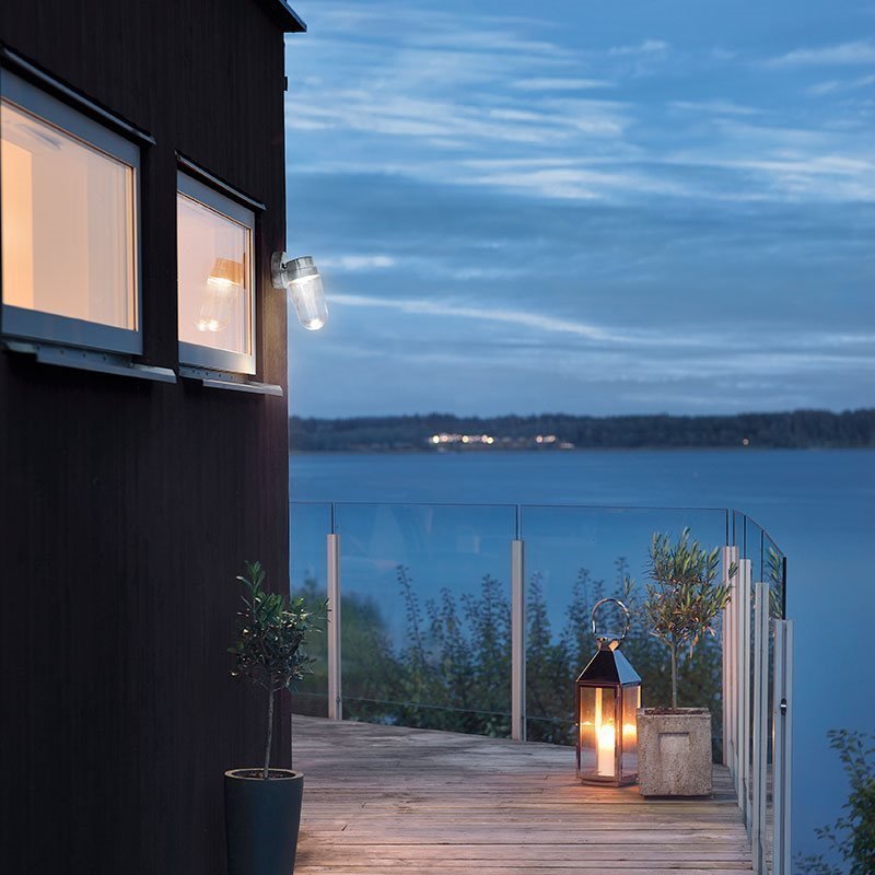 Konstsmide Vega 413 Seinävalaisin Metallinen