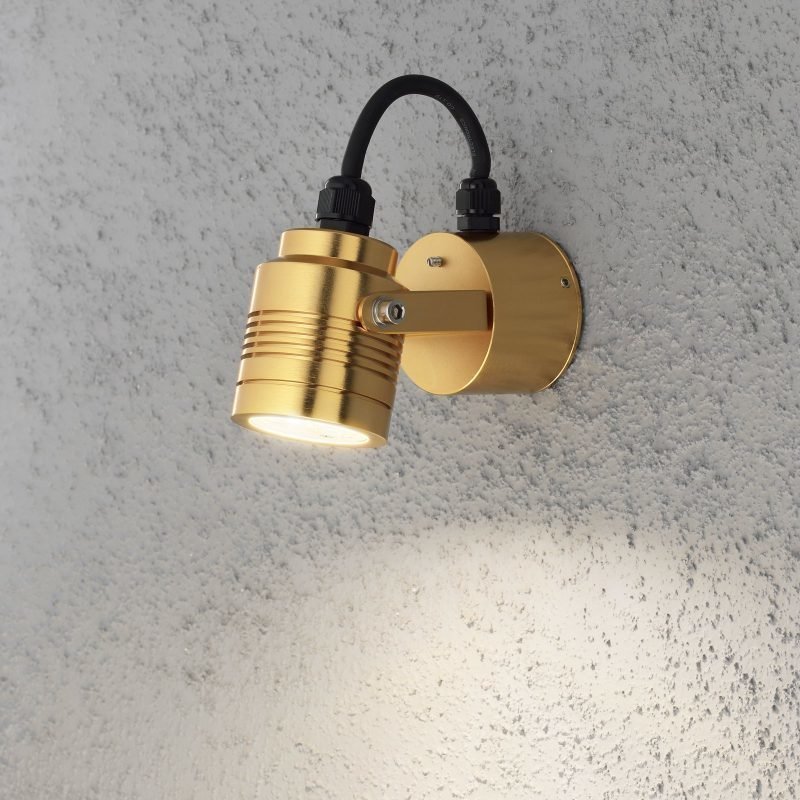 LED-seinävalaisin Monza 7903-800 80x130x80 mm messinki