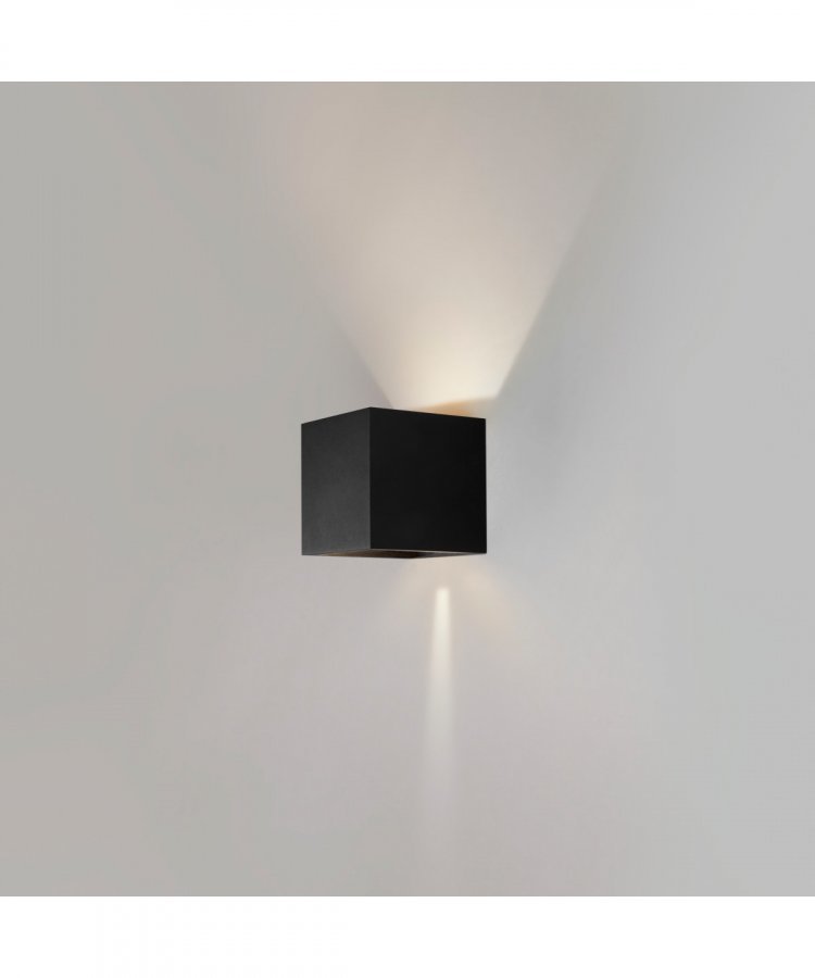 Light-Point Box Mini Up / Down Seinävalaisin Musta