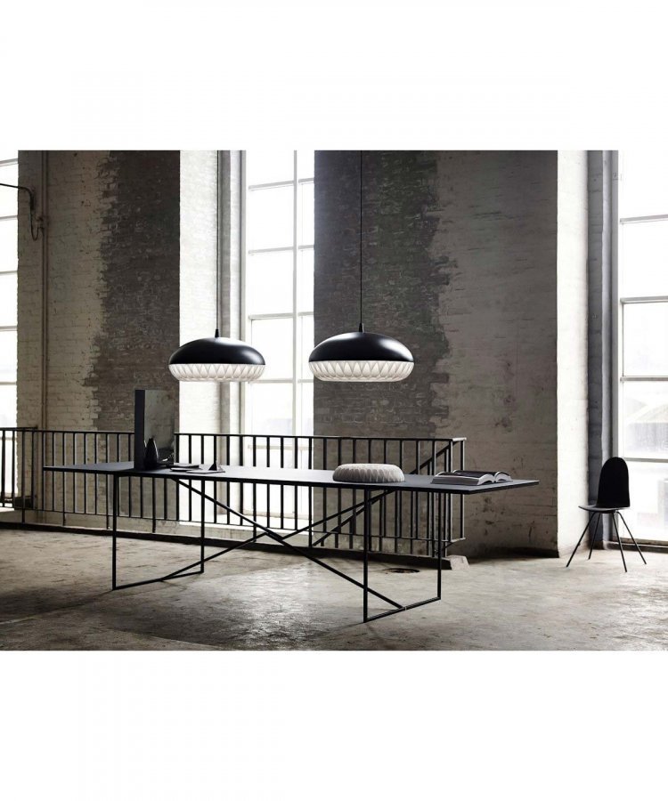 Lightyears Aeon Rocket P1 Riippuvalaisin Musta