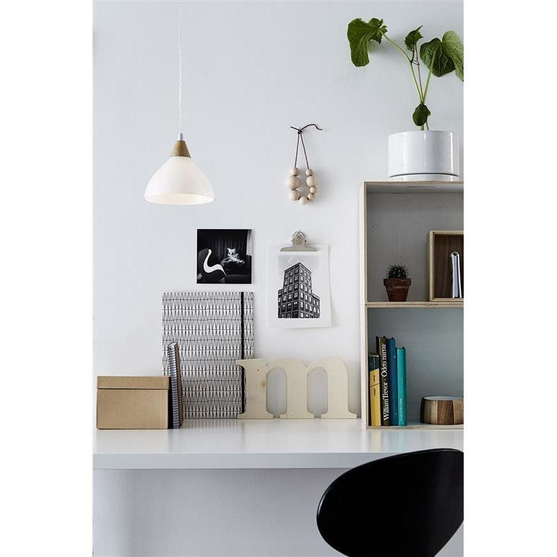 Markslöjd Sapporo-ikkunavalaisin