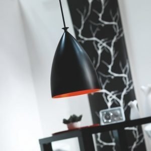 Riippuvalaisin Slope 22 Ø 220x3000 mm musta/punainen