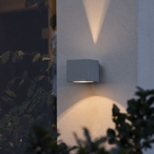 Seinävalaisin 7341-300 Modena Square harmaa