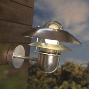 Seinävalaisin Aalborg 2002 280x310x240 mm sinkitty teräs