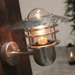 Seinävalaisin Agger 265x310x235 mm sinkitty teräs