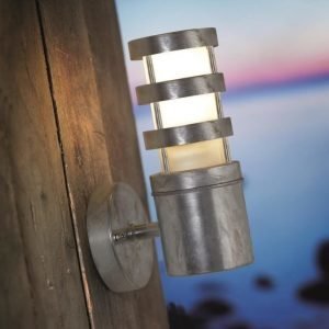 Seinävalaisin Darwin 90x150x240 mm sinkitty teräs