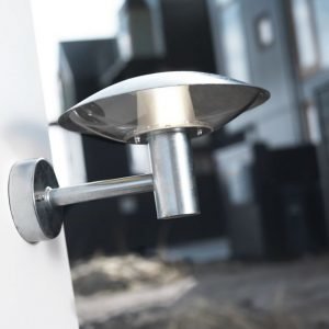 Seinävalaisin Discos Outdoor 30 300x370x195 mm sinkitty teräs