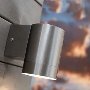 Seinävalaisin Tin Maxi 76x125x105 mm alas rosteri