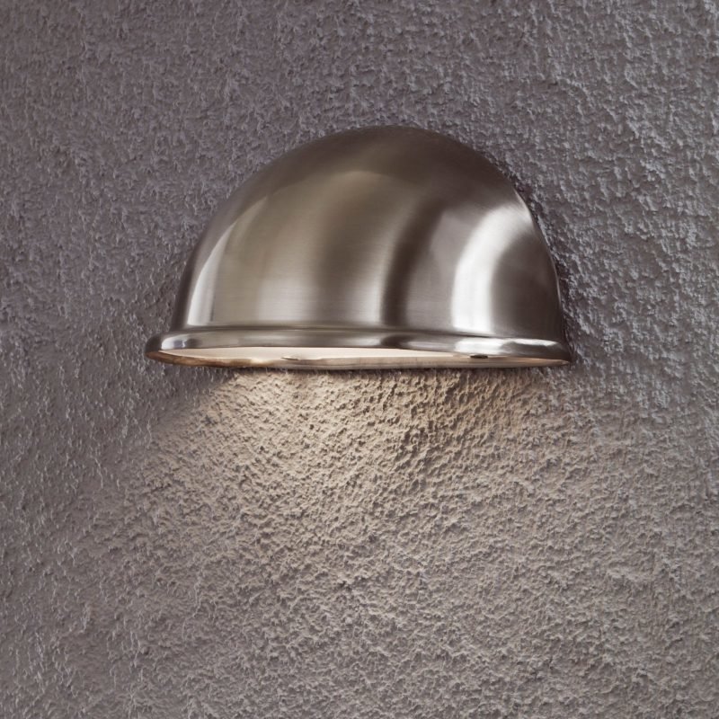 Seinävalaisin Torino 7325-000 200x105x100 mm alas RST