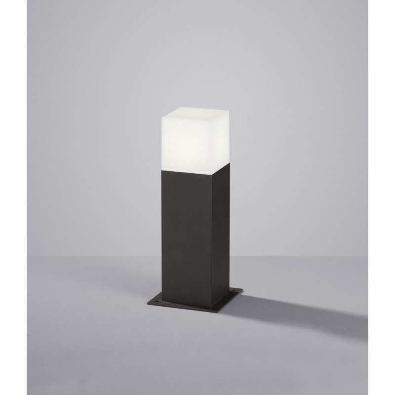 Trio Hudson Pylväsvalaisin 30cm Musta