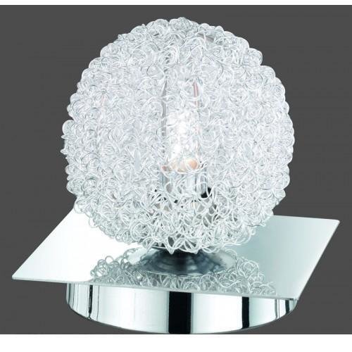 Trio pöytävalaisin